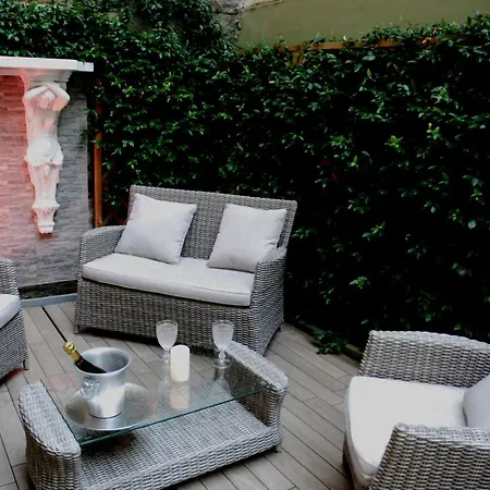 Πανσιόν New Emotion *