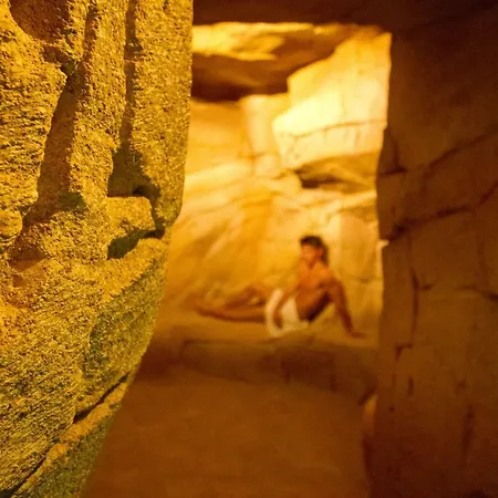 New Emotion Τεργέστη