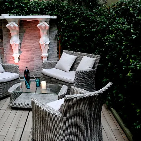 New Emotion 的里雅斯特